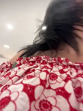 Yolanda9's sex show image