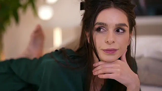 DoviaClaire's sex show image DoviaClaire's sex show image