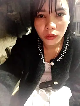 gugu0022's sex show image