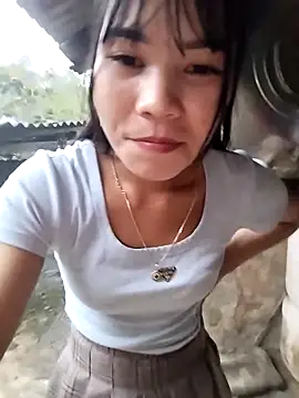 gugu0022's sex show image