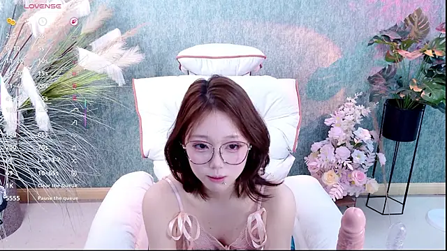 ZoeLily2026's sex show image