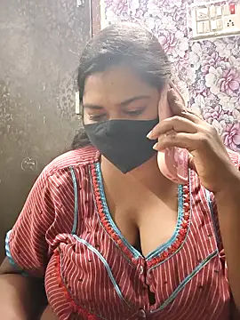 Sexshow-Bild von Liyaa_24