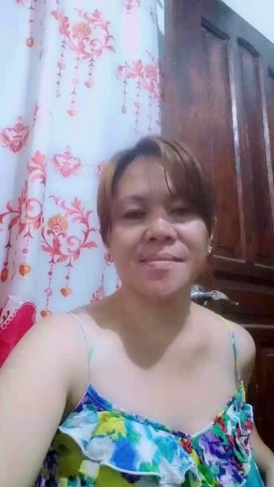 Queenbee82's sex show image