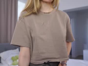blue_bow's sex show image