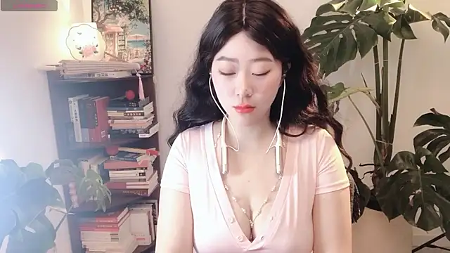 Изображение секс-шоу модели Xiaoai_007