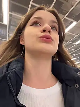 KittyQueeny's sex show image