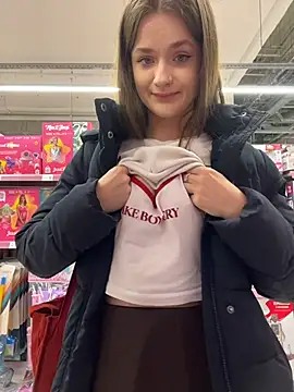 KittyQueeny's sex show image