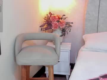 Изображение секс-шоу модели tutu_milf Изображение секс-шоу модели tutu_milf