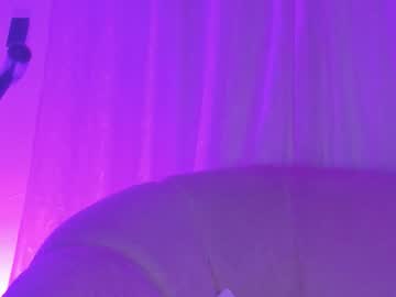 Sexshow-Bild von laura_hills18 Sexshow-Bild von laura_hills18