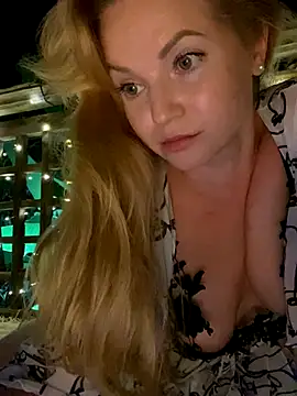 Lady__Maria's sex show image