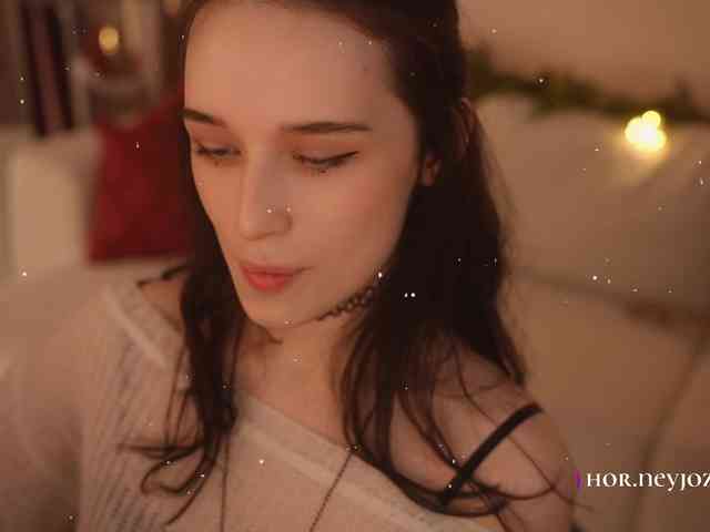hor-neyJ0zy's sex show image