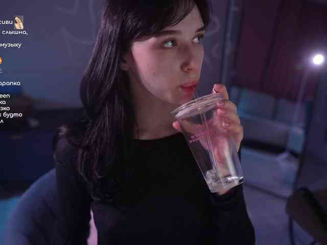 Изображение секс-шоу модели hor-neyJ0zy Изображение секс-шоу модели hor-neyJ0zy