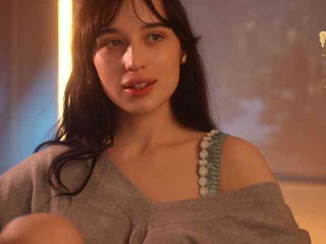 Изображение секс-шоу модели hor-neyJ0zy Изображение секс-шоу модели hor-neyJ0zy