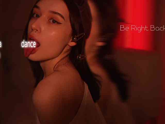 Sexshow-Bild von hor-neyJ0zy