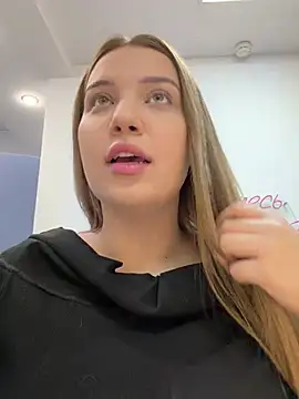 Изображение секс-шоу модели KilianaNoir