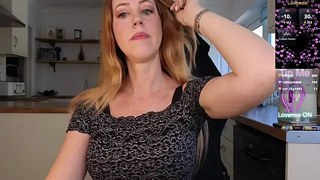 stripmequick's sex show image