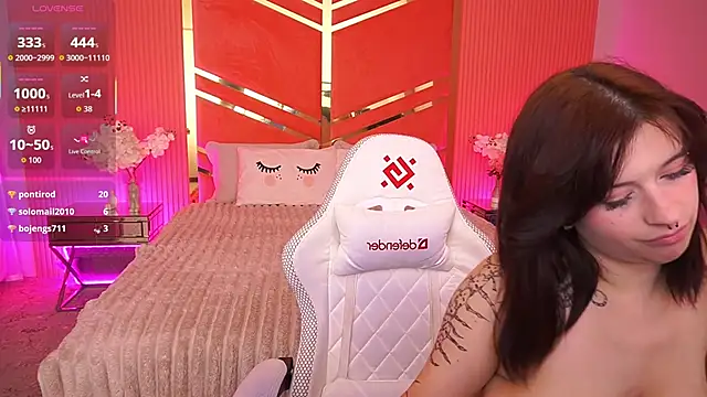 Изображение секс-шоу модели Miki_Kivi Изображение секс-шоу модели Miki_Kivi