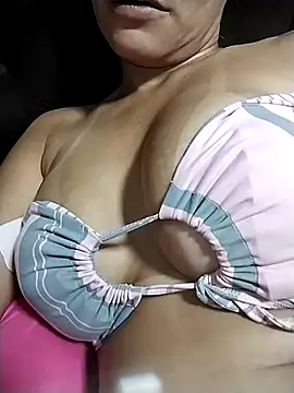dyjaA's sex show image
