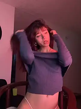 SuzzyyM's sex show image