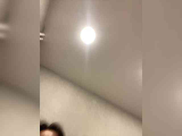 Nosikk's sex show image