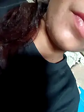 Aaisha-16's sex show image