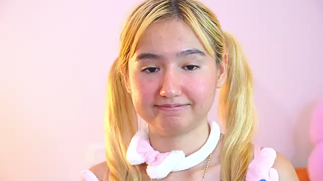 Pinkie_Princes's sex show image