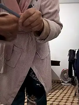 lolo890's sex show image