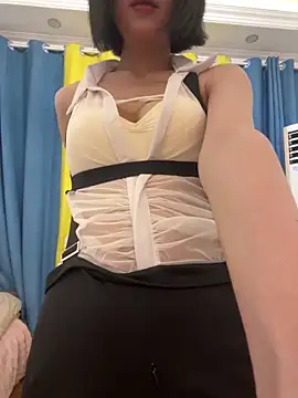 qiqi_x's sex show image