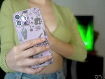 Изображение секс-шоу модели kellytesh