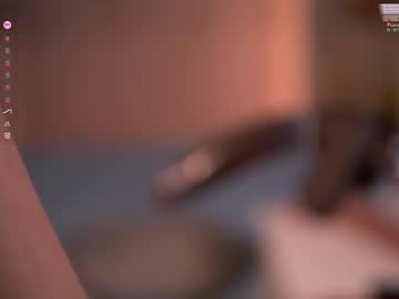 fluffyellie's sex show image