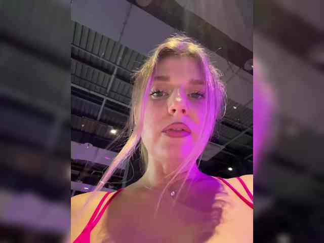 Sexshow-Bild von KotiMrrr