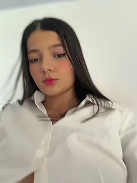 EmmiiGlow's sex show image