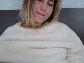 mollyforyou's sex show image