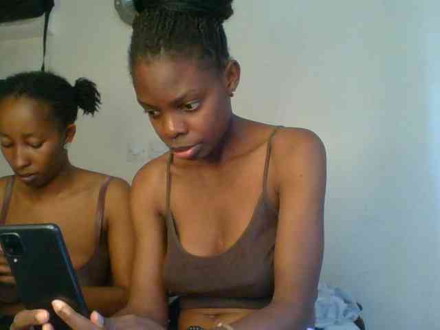 MysticCharm's sex show image