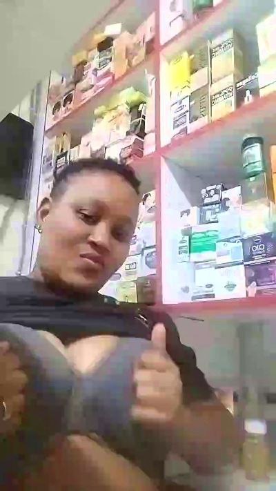 Sexshow-Bild von whinebby Sexshow-Bild von whinebby