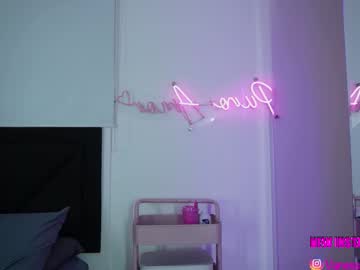 vanessa_suarez's sex show image