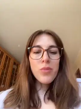 Sexshow-Bild von MommmyYummy