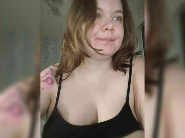Изображение секс-шоу модели Cutecheeks