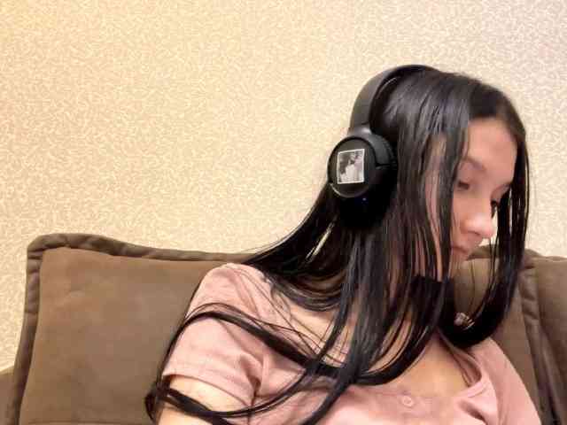 Изображение секс-шоу модели AideLandaker Изображение секс-шоу модели AideLandaker