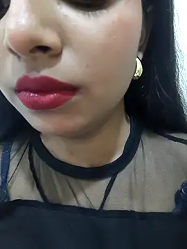 Maahhii_2's sex show image
