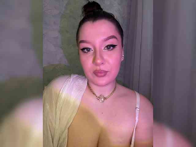 M-O-L-N-I-Y-A's sex show image M-O-L-N-I-Y-A's sex show image