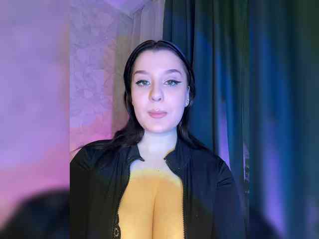 M-O-L-N-I-Y-A's sex show image M-O-L-N-I-Y-A's sex show image