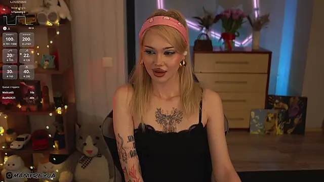 Изображение секс-шоу модели ManiFreyja