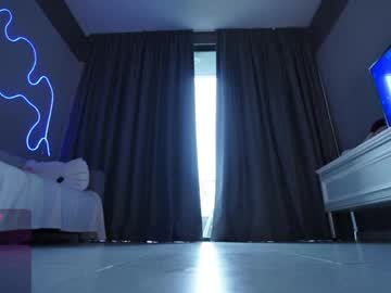 mayabaee1's sex show image