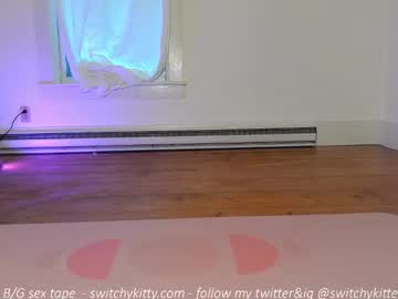 Изображение секс-шоу модели switchykitty