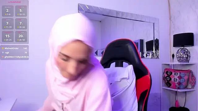IrisKarim_'s sex show image
