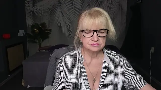 Изображение секс-шоу модели Sabina_Ros