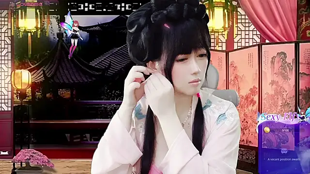 Изображение секс-шоу модели LuckyCute-Tutu Изображение секс-шоу модели LuckyCute-Tutu