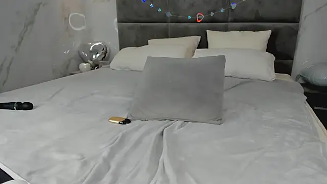 Anneta_Hart's sex show image