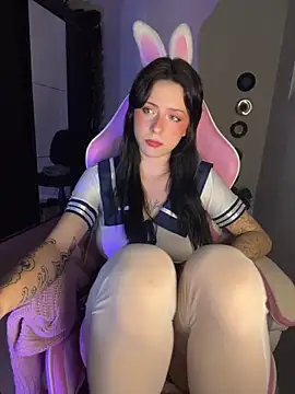 Alaskahosh's sex show image